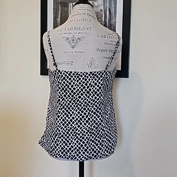 Banana Republic sz M camisole - Picture 2 of 9